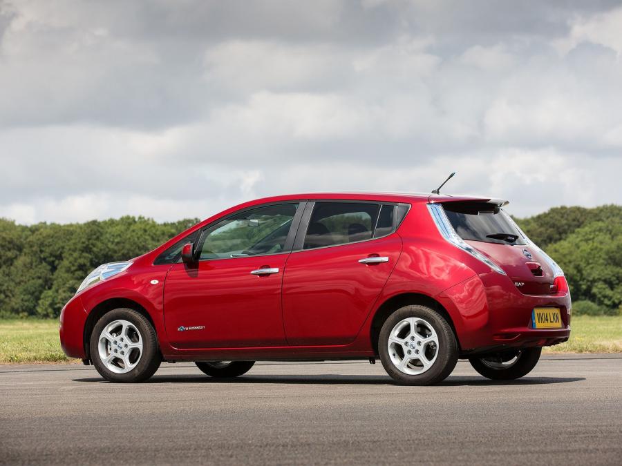  Nissan Leaf 2013 года  (UK) (фото 3 из 29)